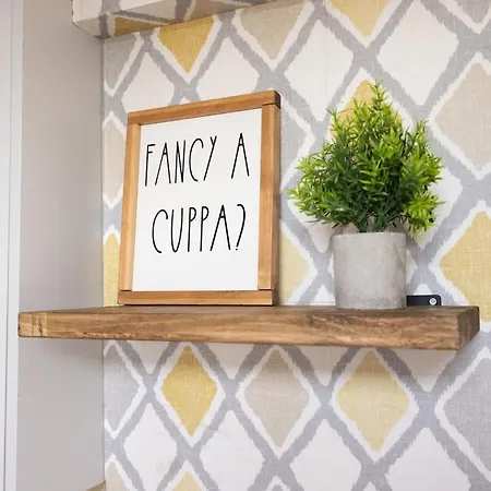 Сasa de vacaciones 3 Bed, Central, Parking, Conference Centre 5 Mins- The Hub