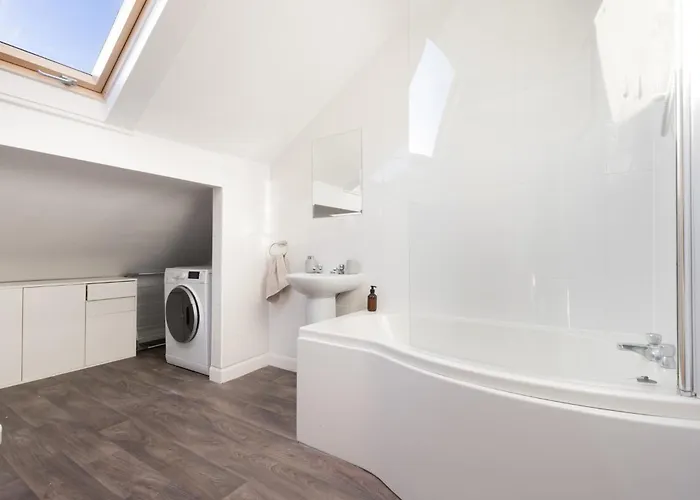 3 Bed, Central, Parking, Conference Centre 5 Mins- The Hub Semesterbostad Harrogate