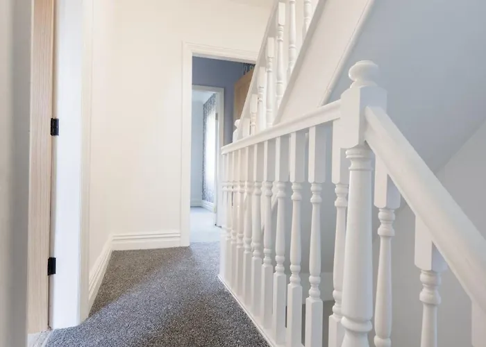 3 Bed, Central, Parking, Conference Centre 5 Mins- The Hub Hébergement de vacances *