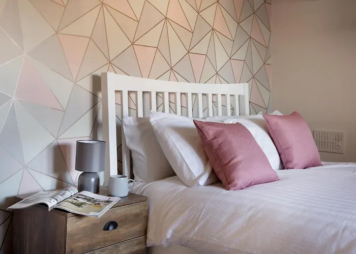 3 Bed, Central, Parking, Conference Centre 5 Mins- The Hub Hébergement de vacances *